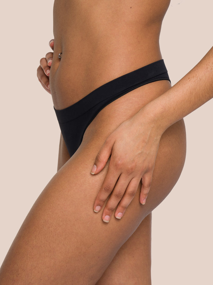 Cloudy Thong Set - Black