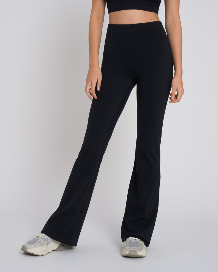 Gianna Flared Set - Black