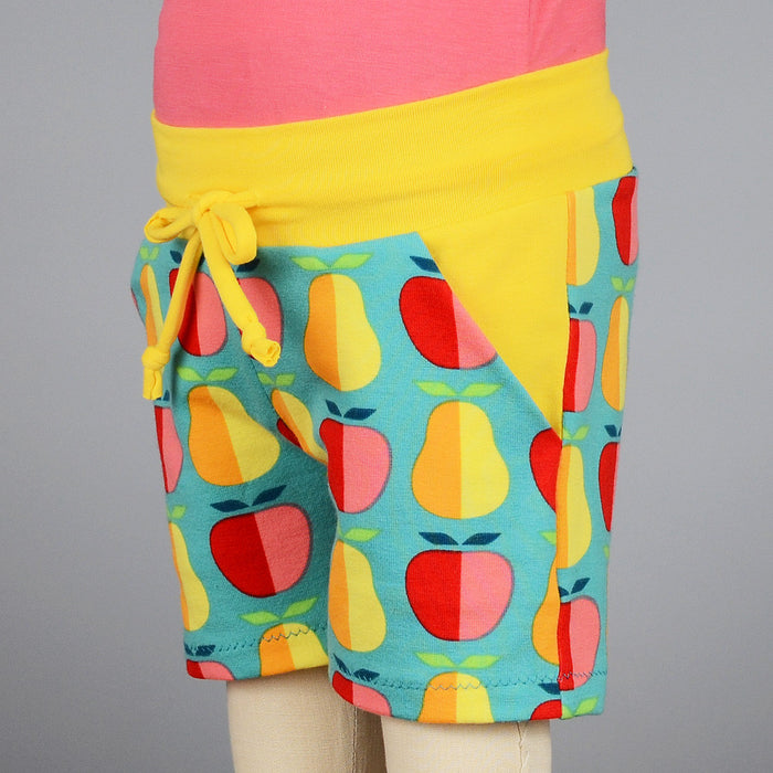 pocket shorts : 53