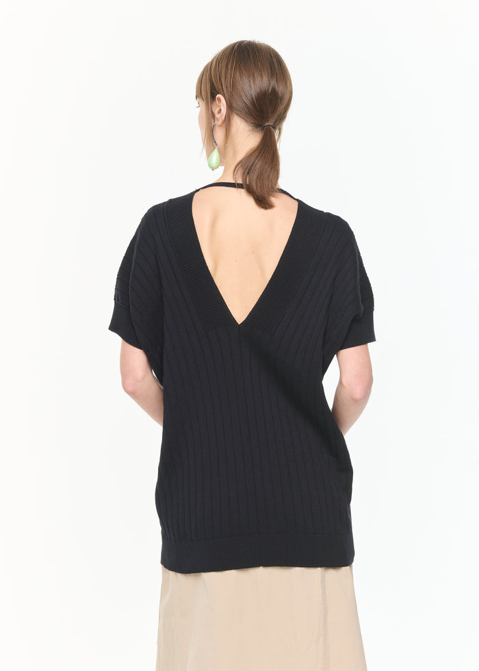 V-NECK-RIBBED-KNIT